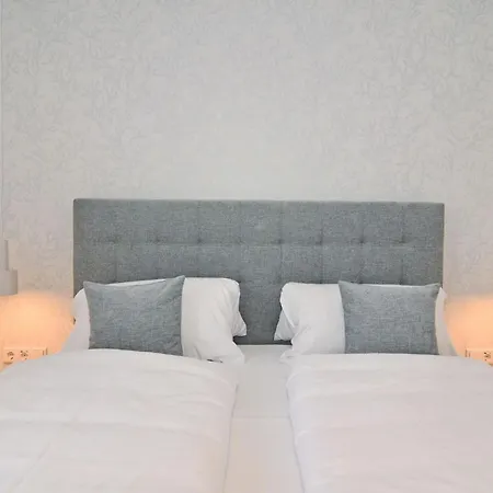 Ebbe Flut, Whg 11 Apartman Westerland
