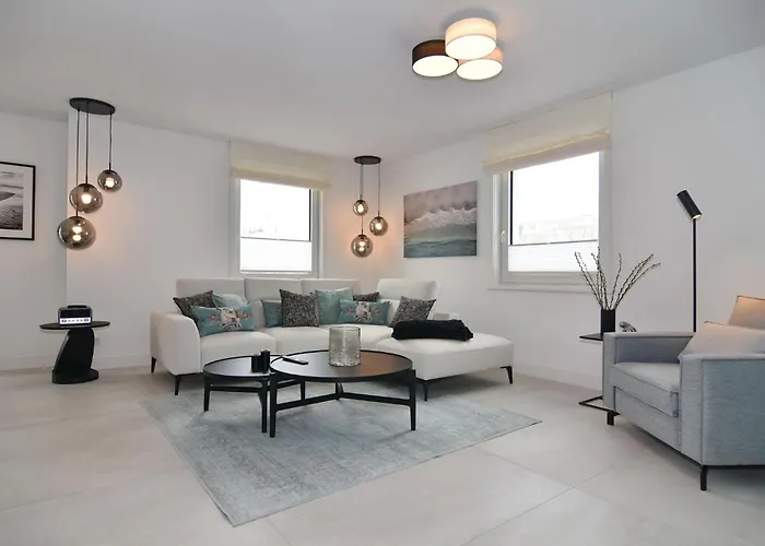 Ebbe Flut, Whg 11 Lägenhet